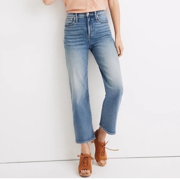 Madewell Denim - Madewell Slim Wide-Leg Crop Jeans in Reggie Wash | 25